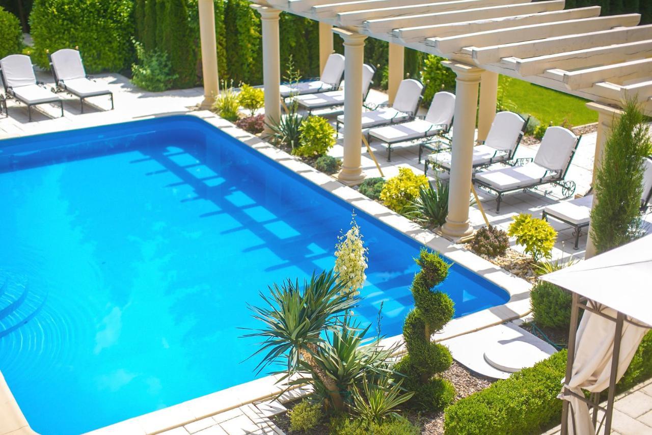 Luxury-Villas ショプロン エクステリア 写真