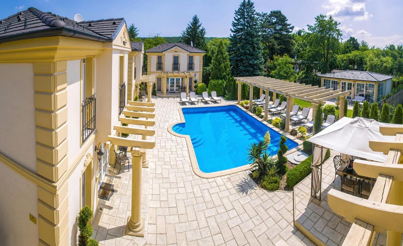 Luxury-Villas ショプロン エクステリア 写真