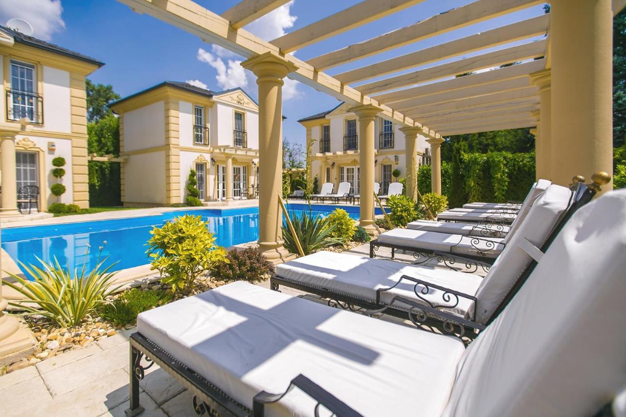 Luxury-Villas ショプロン エクステリア 写真