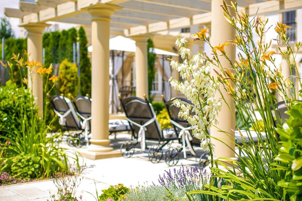 Luxury-Villas ショプロン エクステリア 写真