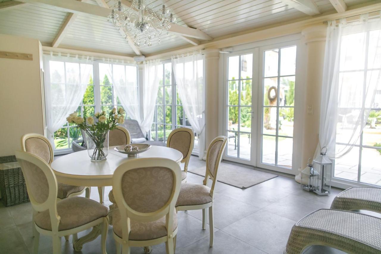 Luxury-Villas ショプロン エクステリア 写真